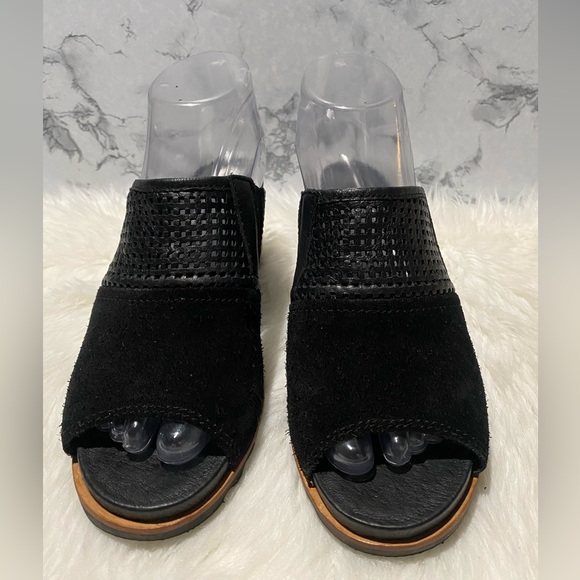 Sorel Wedges - Picture 4 of 7